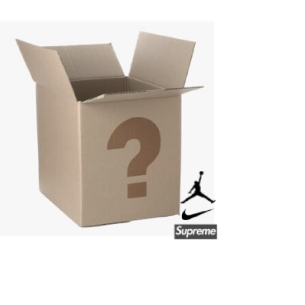 Sneaker-Mystery Box! #1 | $99